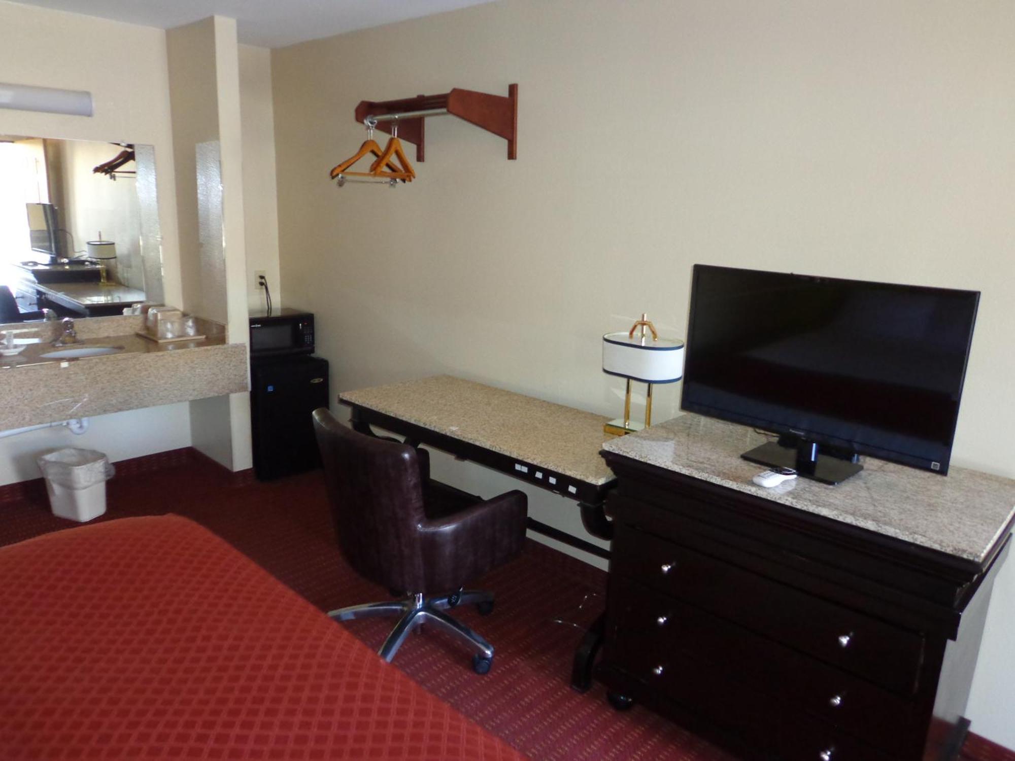 Economy Inn Express Warren Zewnętrze zdjęcie